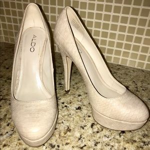 ALDO cream/beige Platforms Heels